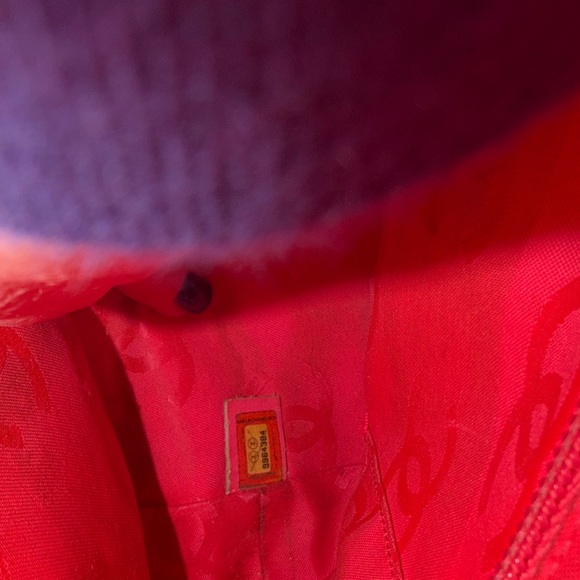 CHANEL Black Quilted Tote with White Logo - Picture 13 of 16